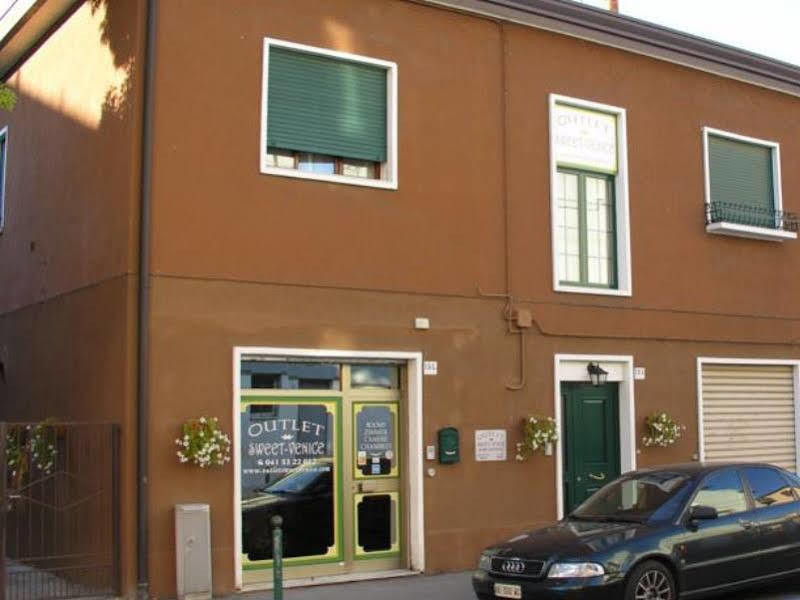 Outlet Sweet Venice Μέστρε Εξωτερικό φωτογραφία